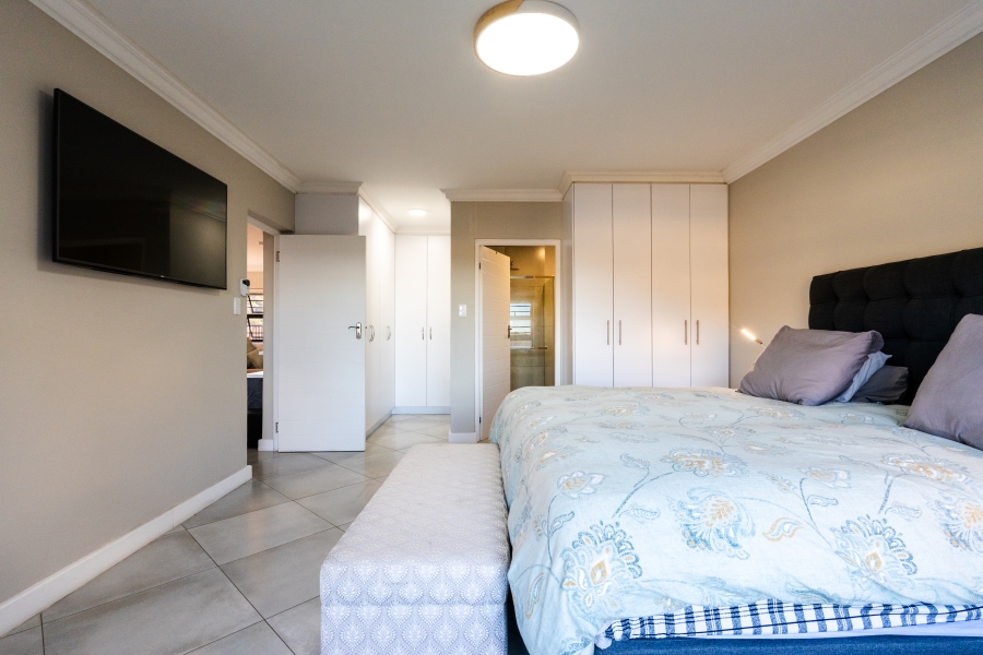 4 Bedroom Property for Sale in Island View Western Cape